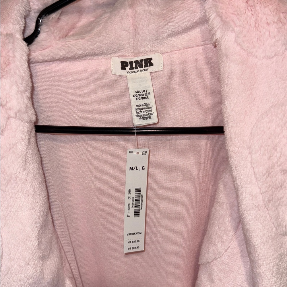 PINK Robe - Picture 4 of 5